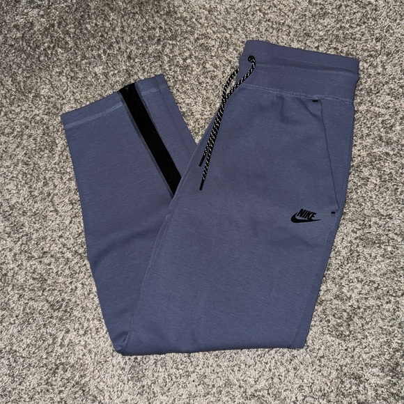 Nike Pants - Women’s Nike Pants